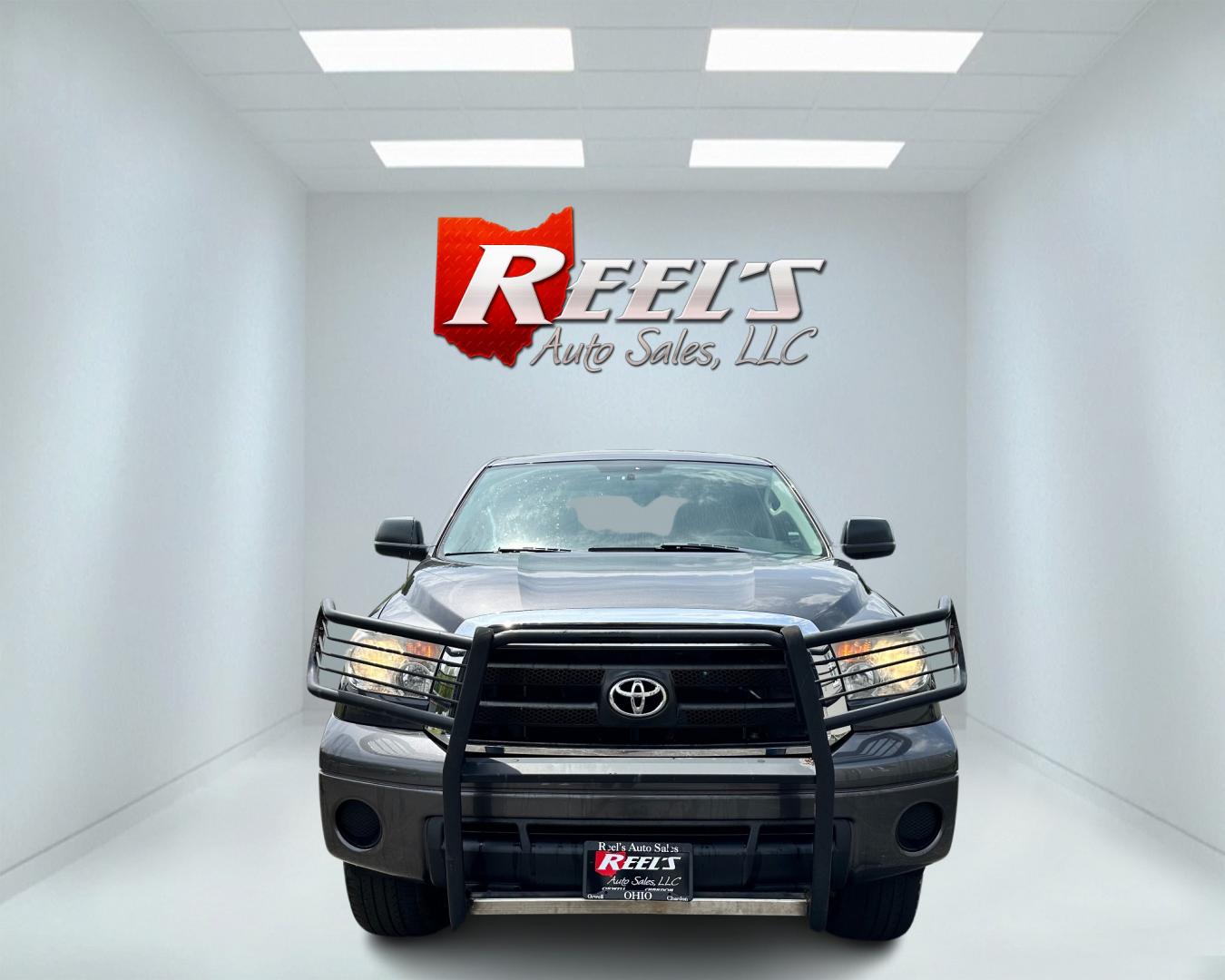 2011 Gray /Black Toyota Tundra SR5 (5TFUM5F12BX) with an 4.6L V8 engine, 6-speed automatic transmission, located at 11115 Chardon Rd. , Chardon, OH, 44024, (440) 214-9705, 41.580246, -81.241943 - Photo#1